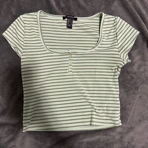 💚 Forever21 tee